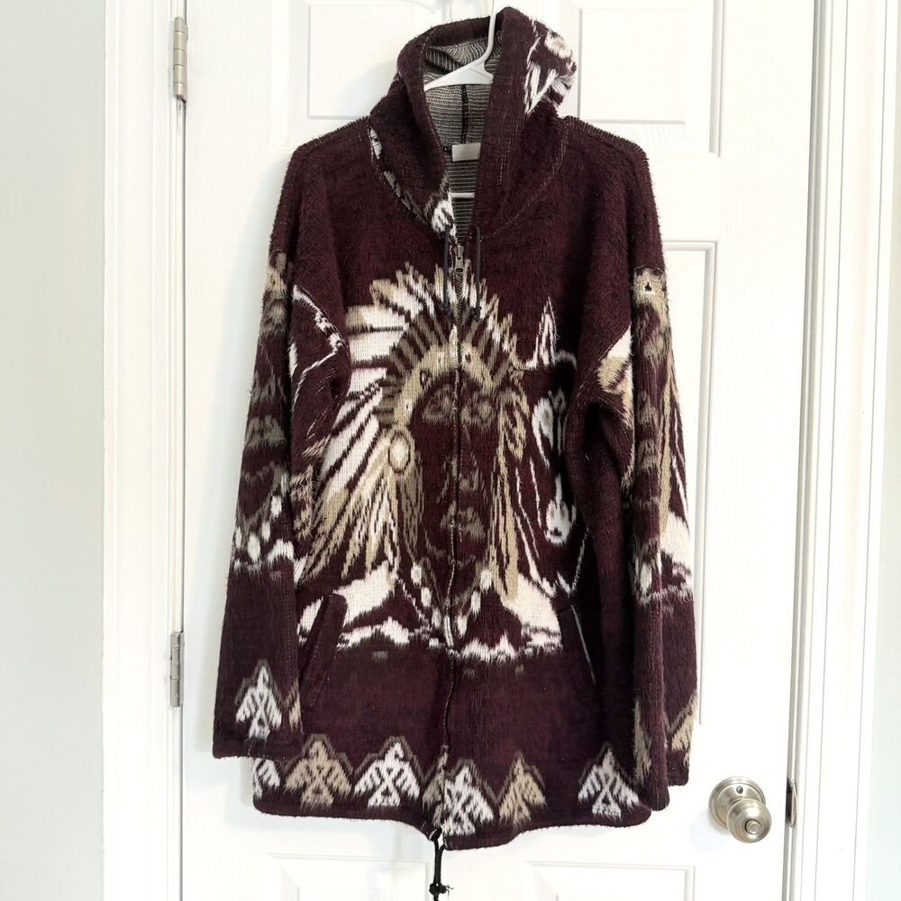 Vintage Rumiñahui Alpaca Wool Tribal Chief Wolf Hooded Burgundy Zip Sweater L